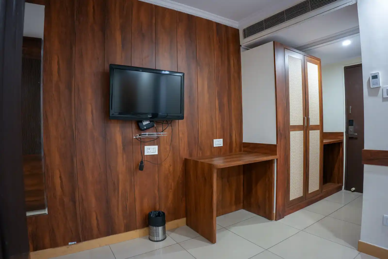 Premium Suite